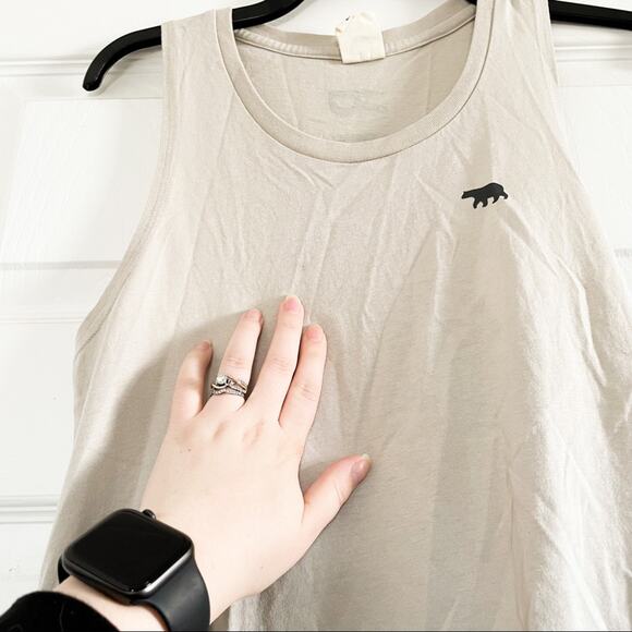 Running Bare Racerback Muscle Tank - Picture 3 of 7